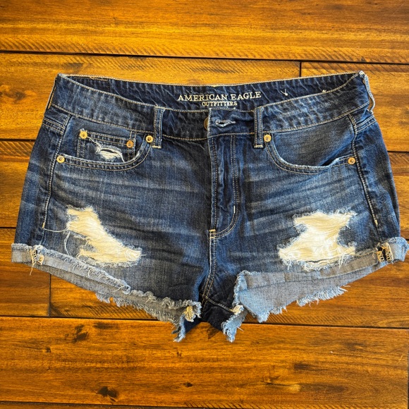 American Eagle Outfitters Pants - Women’s American Eagle Tom Girl Shorts, size 8